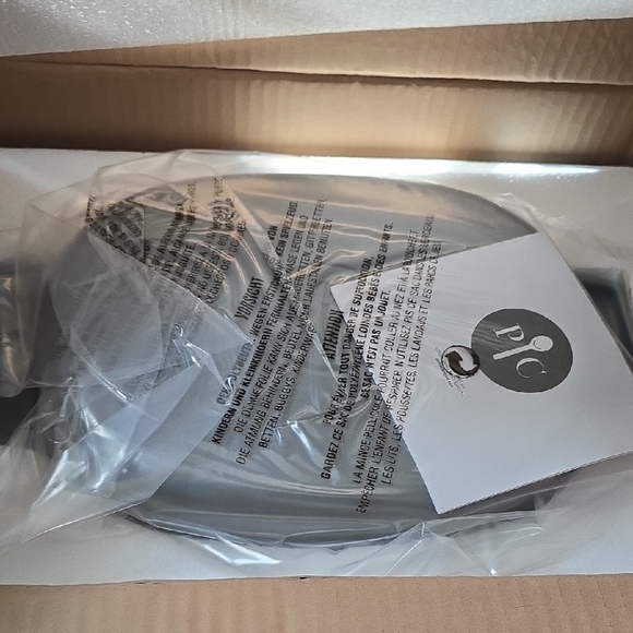 Pampered Chef Gray Cookware - Picture 1 of 2